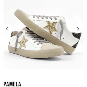 ✨NEW✨ SHUSHOP Sneakers